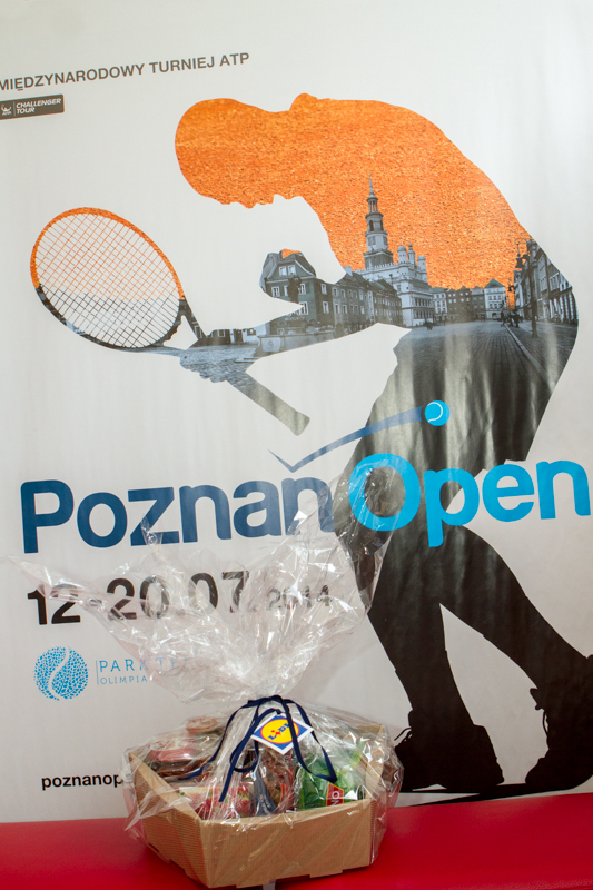 Poznań Open - kosz nagród od Lidla - Poznań 17.07.2014 r.