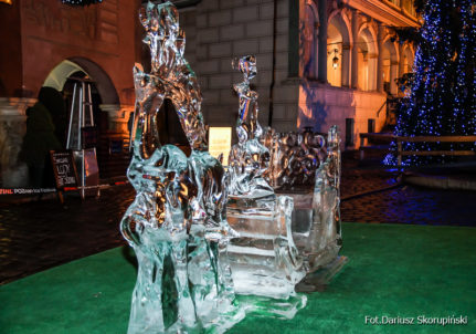 Festiwal rzeźby lodowej 10