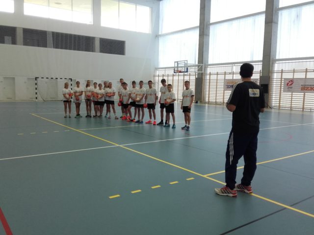Handball at School - 02
