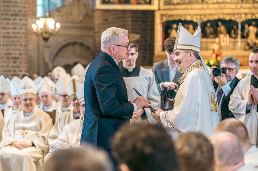 Ingres abp. Zbigniewa Zielińskiego do katedry poznańskiej