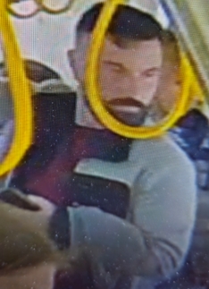 Gwałt na Cytadeli! Policja szuka mężczyzny ze zdjęcia