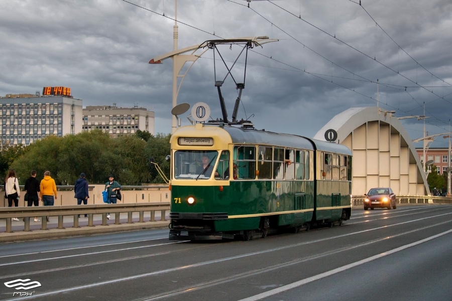 Orkiestra w historycznych tramwajach MPK Poznań