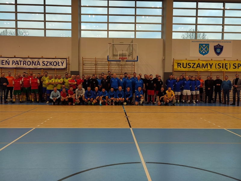 X Halowy Turniej Piłki Nożnej Radnych i Pracowników Samorządowych o Puchar Marszałka Województwa Wielkopolskiego Marka Woźniaka