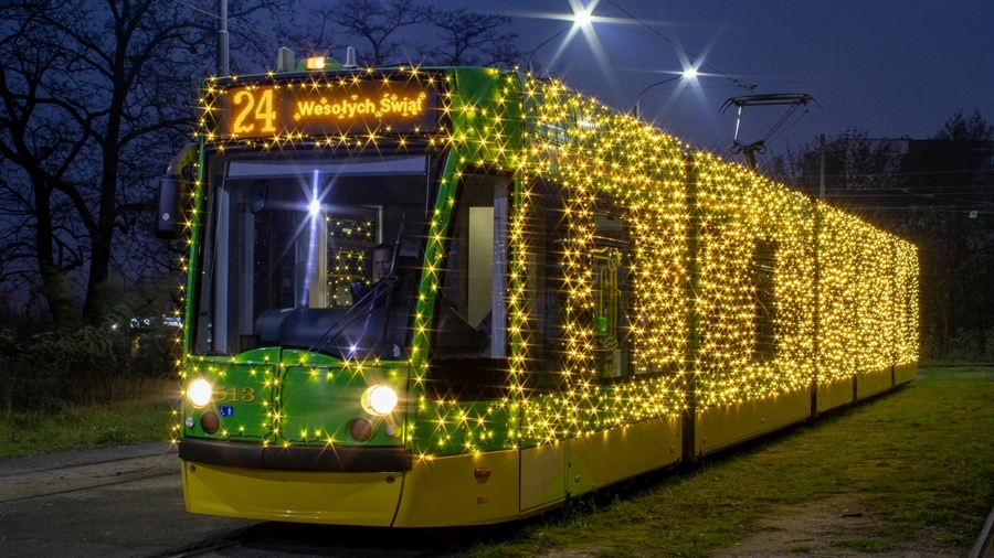 Rozświetlony tramwaj 